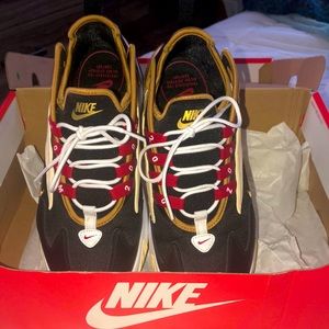 Zoom Nike 2k Black/ Metallic Sneakers